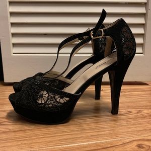 black bling pumps